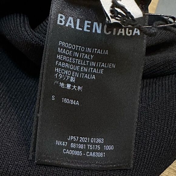 Balenciaga Unisex Knit Ribbed Logo Patch‎ Turtleneck Jumper Black Size Small - Picture 11 of 15